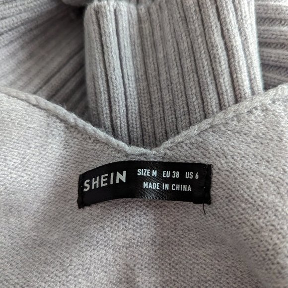 Women's NWT SHEIN ribbed knit solid cami crop top, grey, size M - Picture 3 of 4